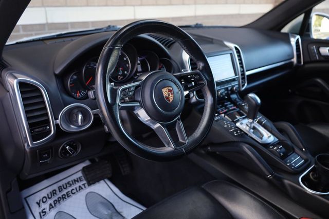 2016 Porsche Cayenne Base - 23045917 - 13