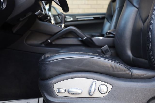 2016 Porsche Cayenne Base - 23045917 - 16