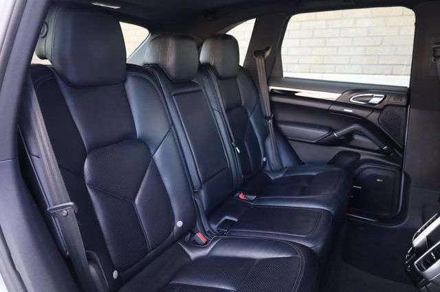 2016 Porsche Cayenne Base - 23045917 - 23