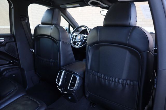 2016 Porsche Cayenne Base - 23045917 - 26