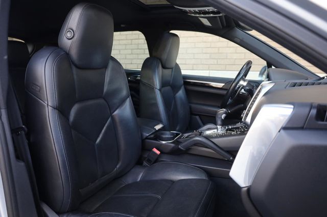 2016 Porsche Cayenne Base - 23045917 - 28