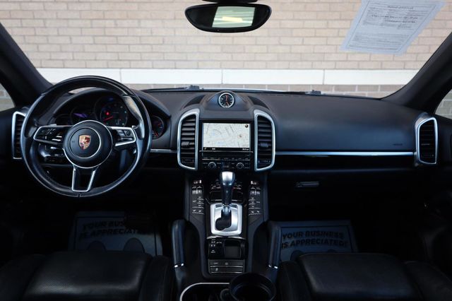 2016 Porsche Cayenne Base - 23045917 - 33