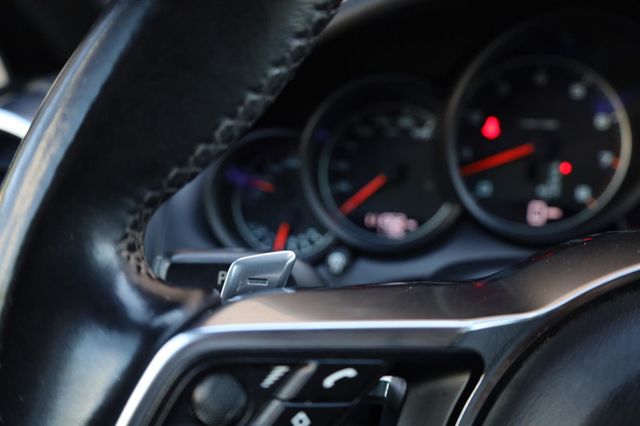 2016 Porsche Cayenne Base - 23045917 - 37