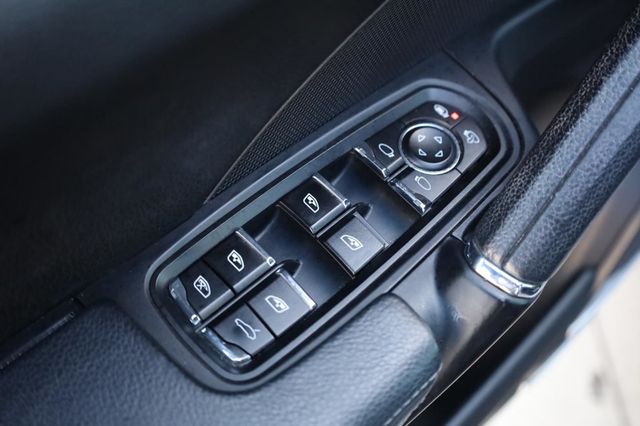 2016 Porsche Cayenne Base - 23045917 - 41