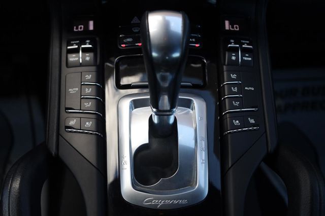 2016 Porsche Cayenne Base - 23045917 - 49
