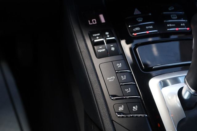 2016 Porsche Cayenne Base - 23045917 - 54
