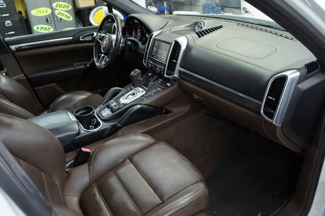 2016 Porsche Cayenne GTS, 21" 911 Turbo Design Wheels, Loaded - 22868795 - 5