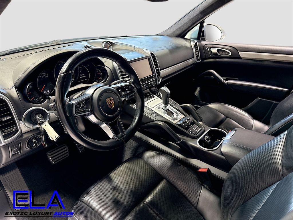 2016 Porsche Cayenne GTS! PREMIUM PACKAGE! SPORT WHEELS! FRONT COLD SEATS! NAVI CLEAN - 22933667 - 11