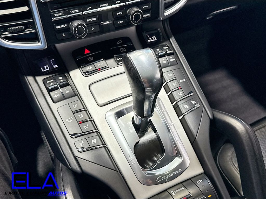 2016 Porsche Cayenne GTS! PREMIUM PACKAGE! SPORT WHEELS! FRONT COLD SEATS! NAVI CLEAN - 22933667 - 18