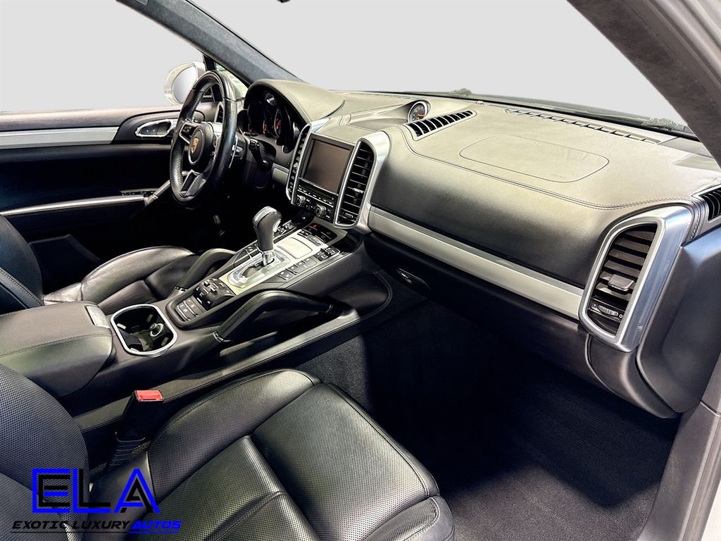 2016 Porsche Cayenne GTS! PREMIUM PACKAGE! SPORT WHEELS! FRONT COLD SEATS! NAVI CLEAN - 22933667 - 27