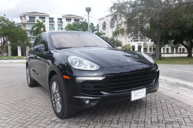 2016 Porsche Cayenne Movie Star - 22739205 - 13