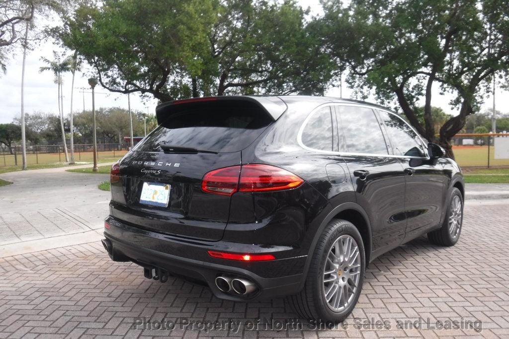 2016 Porsche Cayenne Movie Star - 22739205 - 5