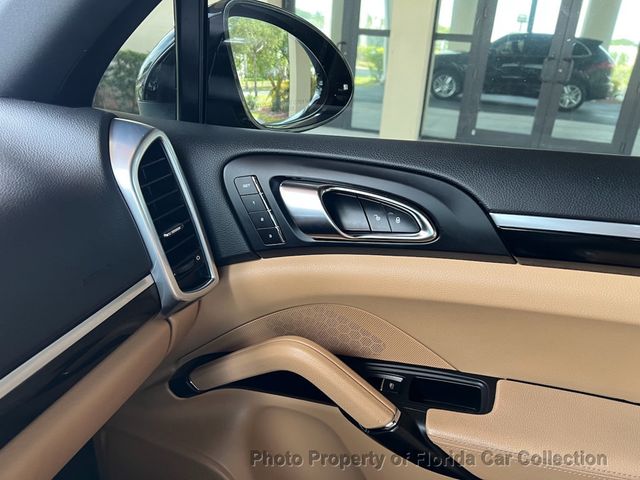 2016 Porsche Cayenne S AWD Tiptronic 3.6L Twin Turbo - 22873849 - 54