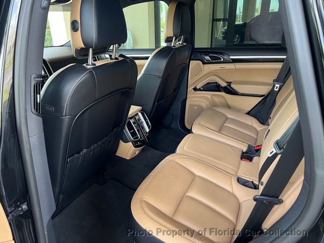 2016 Porsche Cayenne S AWD Tiptronic 3.6L Twin Turbo - 22873849 - 8