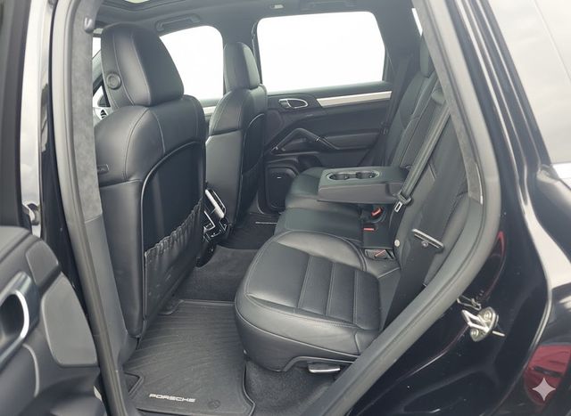 2016 Porsche Cayenne TURBO! CARBON! STEERING! WHEEL!Ceramic Brakes! PREMIUM PAK PLUS! - 22941154 - 14