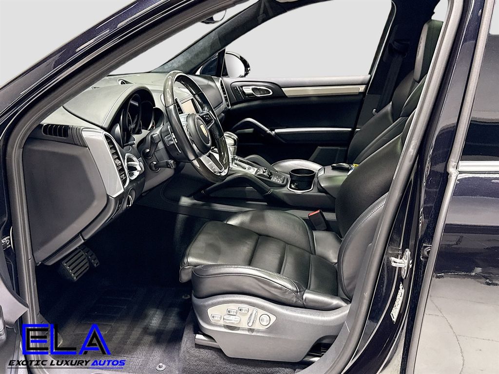 2016 Porsche Cayenne TURBO! CARBON! STEERING! WHEEL!Ceramic Brakes! PREMIUM PAK PLUS! - 22941154 - 20