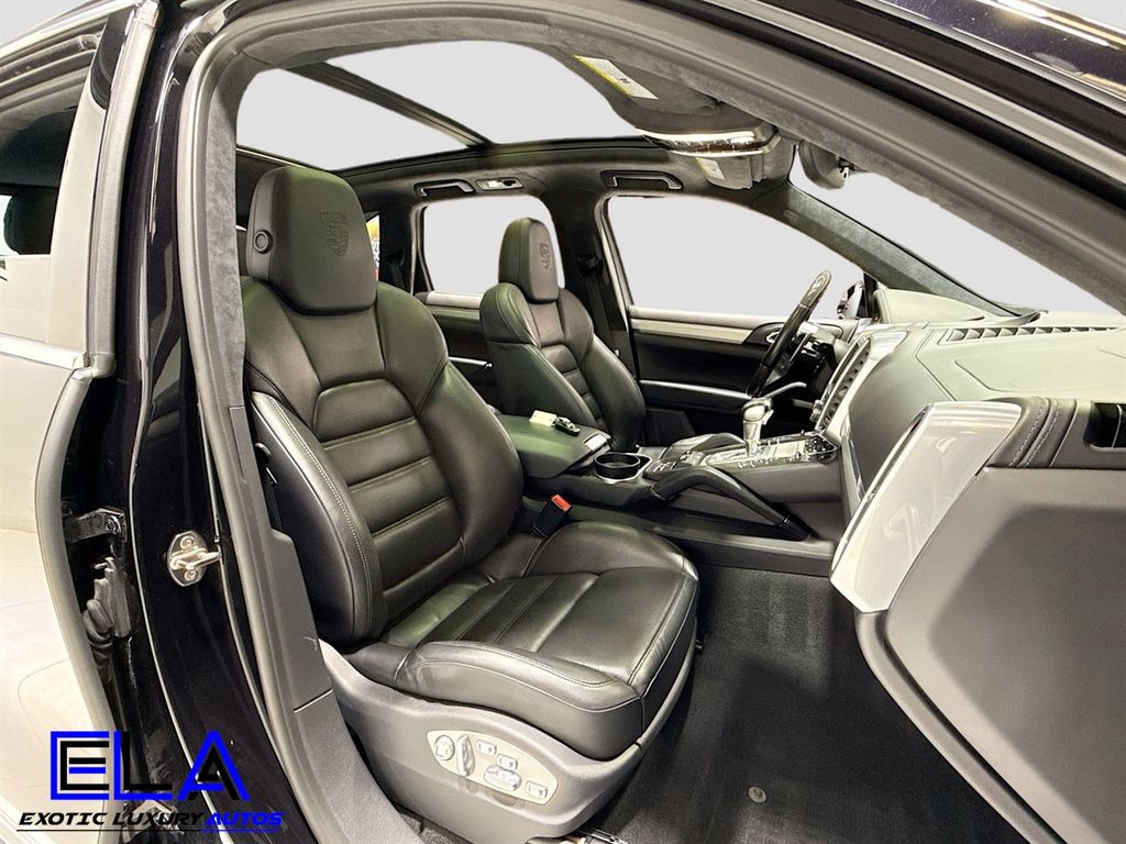 2016 Porsche Cayenne TURBO! CARBON! STEERING! WHEEL!Ceramic Brakes! PREMIUM PAK PLUS! - 22941154 - 30