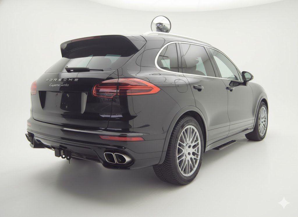 2016 Porsche Cayenne TURBO! CARBON! STEERING! WHEEL!Ceramic Brakes! PREMIUM PAK PLUS! - 22941154 - 5