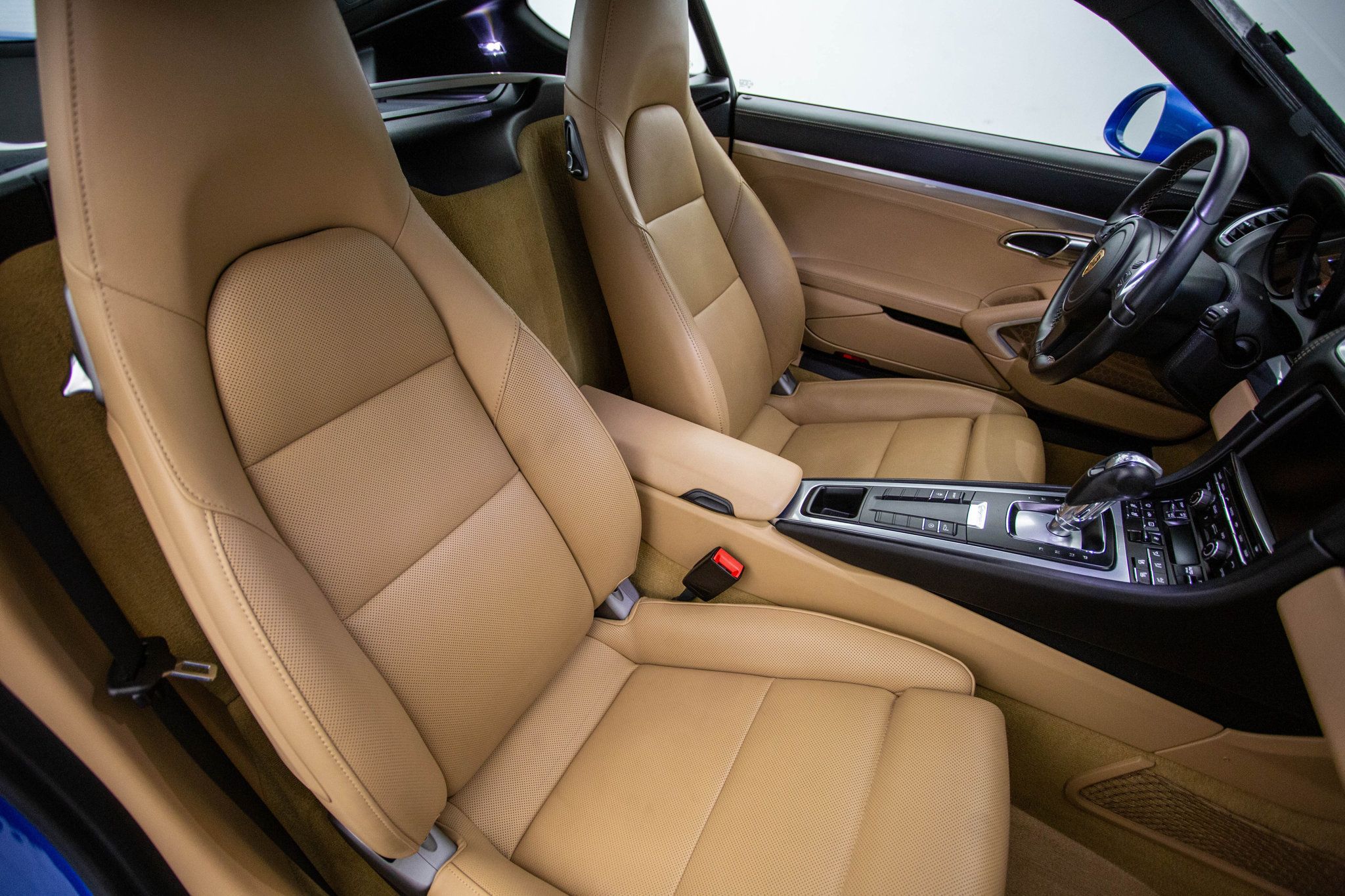 2016 Porsche Cayman photo 22