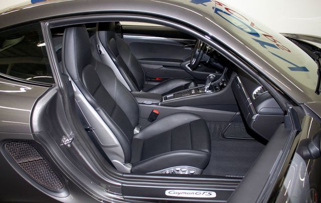 2016 Porsche Cayman GTS - 19814903 - 21