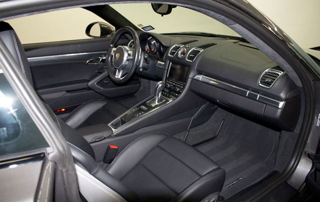 2016 Porsche Cayman GTS - 19814903 - 22