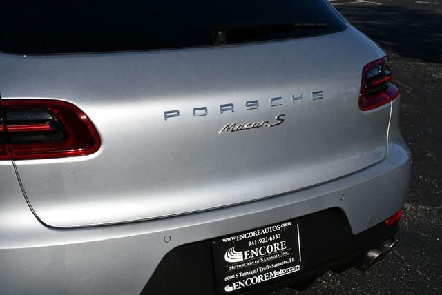 2016 Porsche Macan AWD 4 Door S W/Infotainment Package - 22926726 - 9