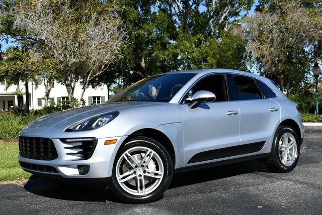 2016 Porsche Macan AWD 4 Door S W/Infotainment Package - 22926726 - 1