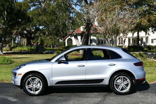 2016 Porsche Macan AWD 4 Door S W/Infotainment Package - 22926726 - 23