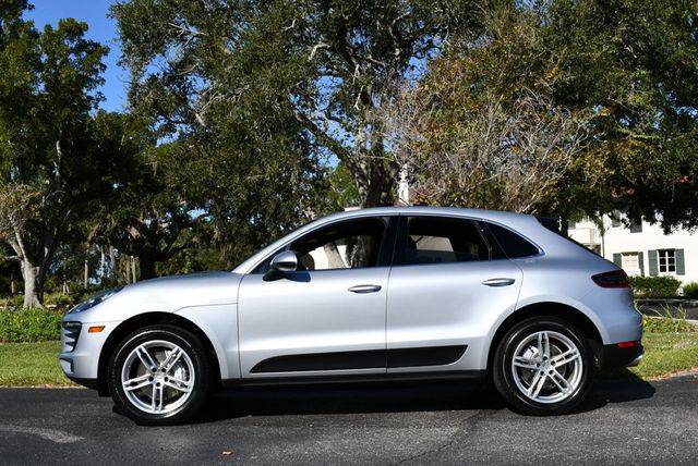 2016 Porsche Macan AWD 4 Door S W/Infotainment Package - 22926726 - 26