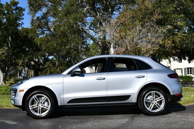 2016 Porsche Macan AWD 4 Door S W/Infotainment Package - 22926726 - 2