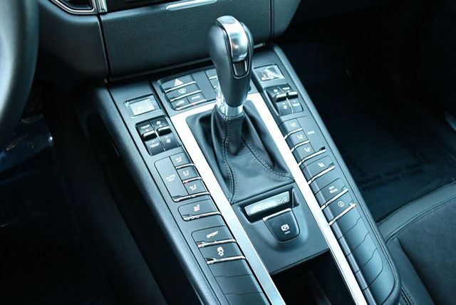 2016 Porsche Macan AWD 4 Door S W/Infotainment Package - 22926726 - 51