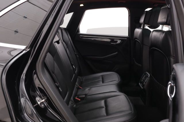 2016 Porsche Macan AWD 4dr S - 20857366 - 13