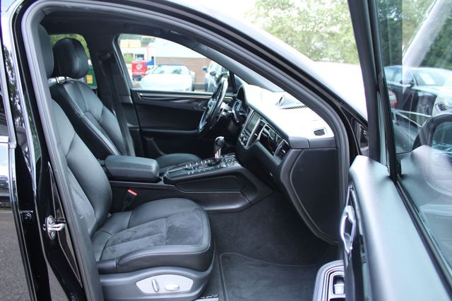 2016 Porsche Macan AWD 4dr S - 23056928 - 32