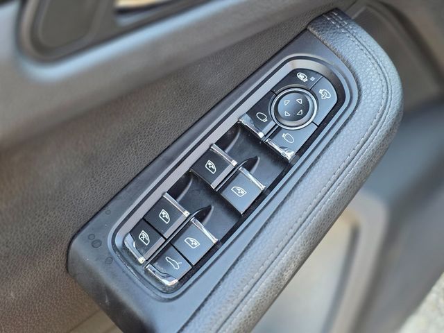 2016 Porsche Macan AWD 4dr S - 22982620 - 25