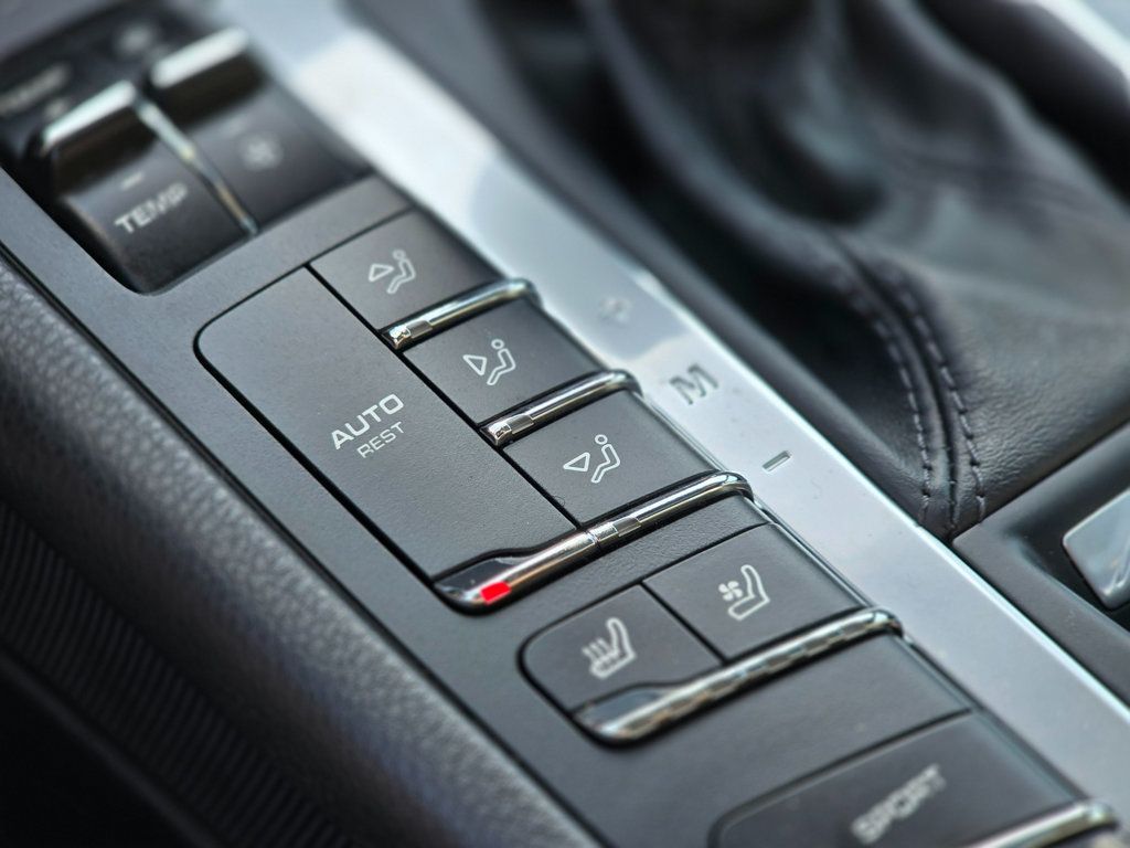 2016 Porsche Macan AWD 4dr S - 22982620 - 37