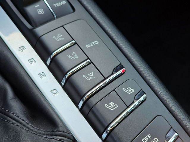 2016 Porsche Macan AWD 4dr S - 22982620 - 42