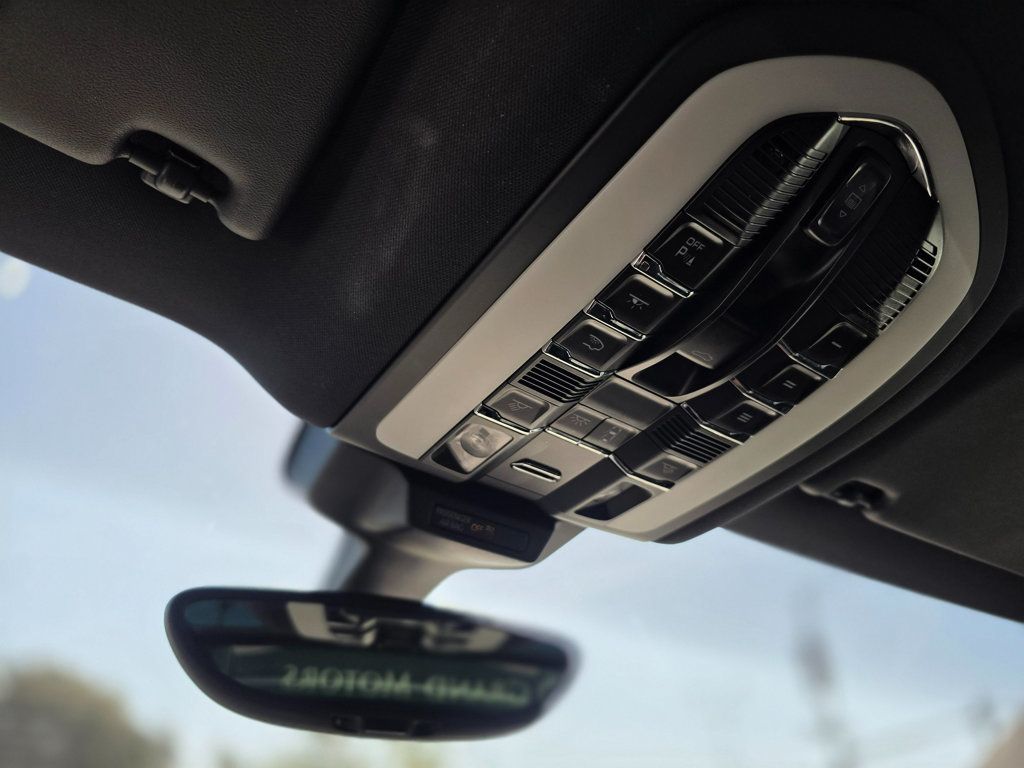 2016 Porsche Macan AWD 4dr S - 22982620 - 45