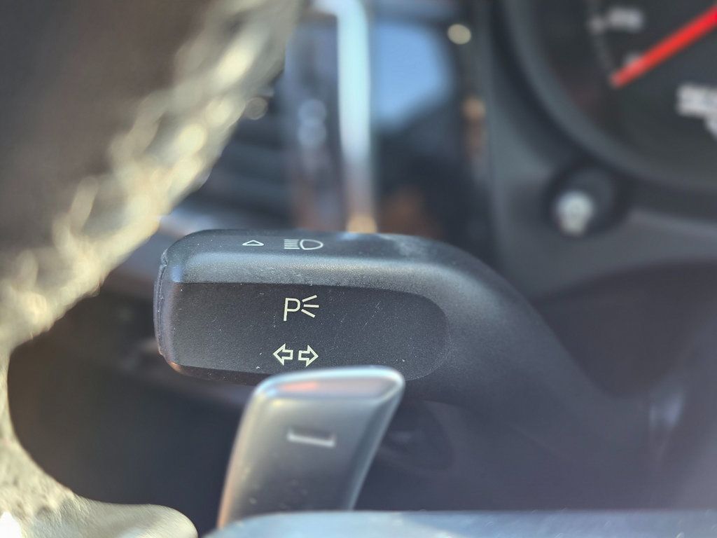 2016 Porsche Macan AWD 4dr S - 22982620 - 46