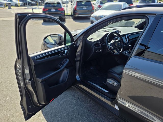 2016 Porsche Macan AWD 4dr S - 22982620 - 50