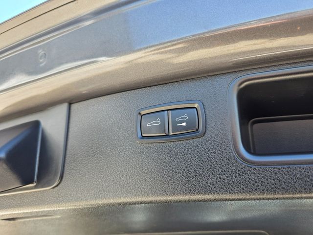 2016 Porsche Macan AWD 4dr S - 23004715 - 15