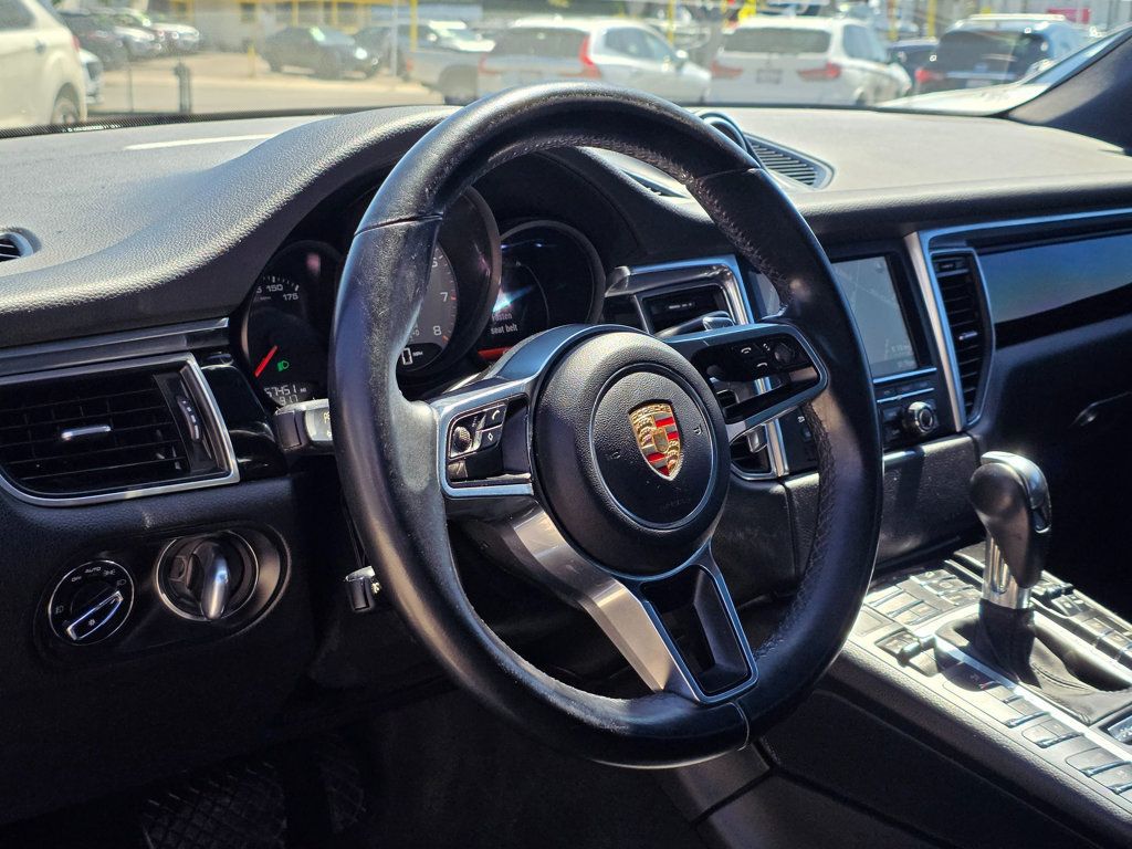 2016 Porsche Macan AWD 4dr S - 23004715 - 16