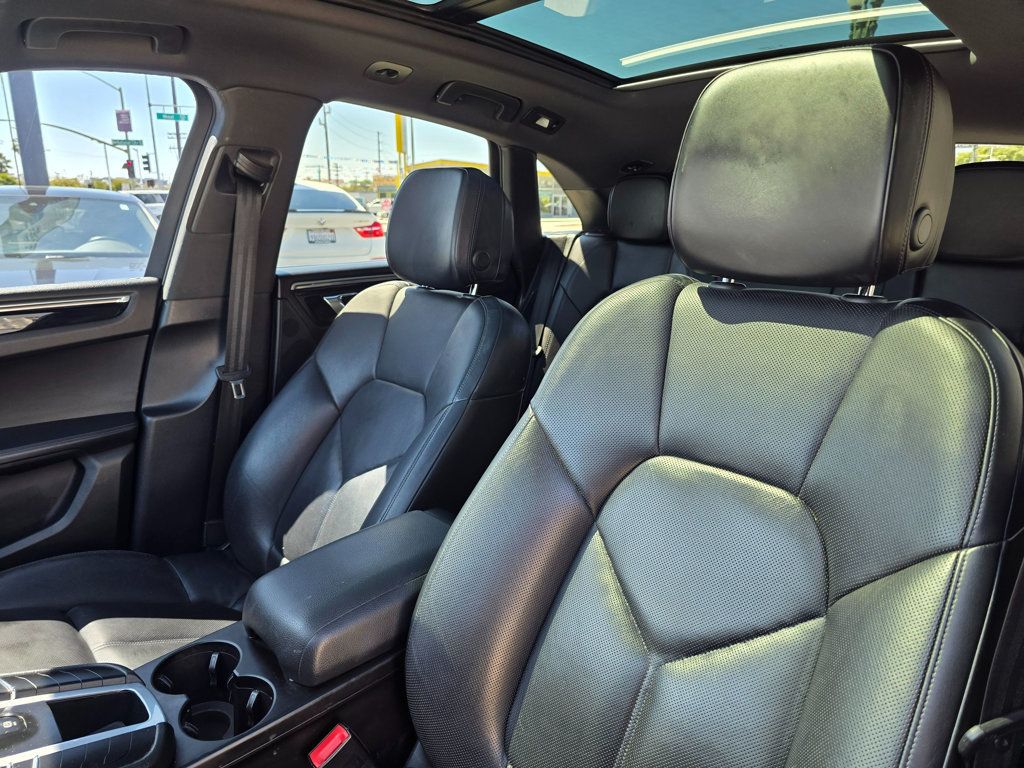 2016 Porsche Macan AWD 4dr S - 23004715 - 18