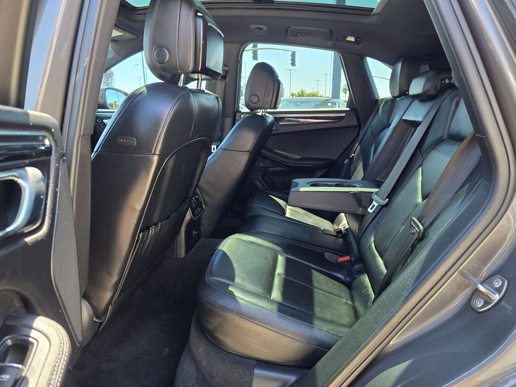 2016 Porsche Macan AWD 4dr S - 23004715 - 19