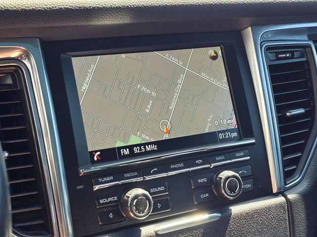 2016 Porsche Macan AWD 4dr S - 23004715 - 32