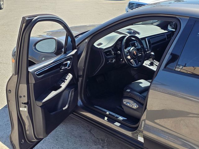 2016 Porsche Macan AWD 4dr S - 23004715 - 48