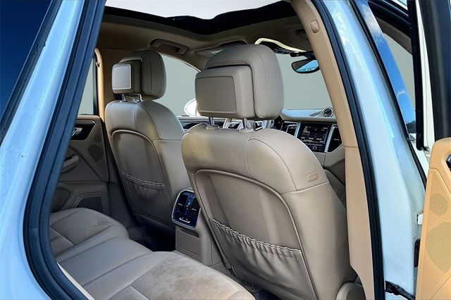 2016 Porsche Macan AWD 4dr S - 22951581 - 14