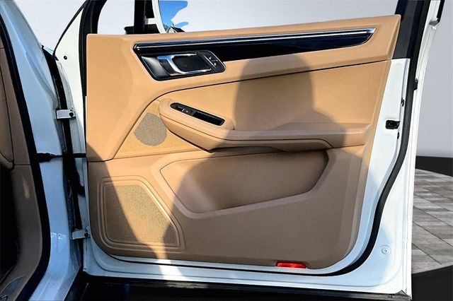 2016 Porsche Macan AWD 4dr S - 22951581 - 15