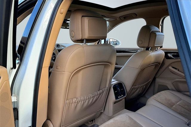 2016 Porsche Macan AWD 4dr S - 22951581 - 17