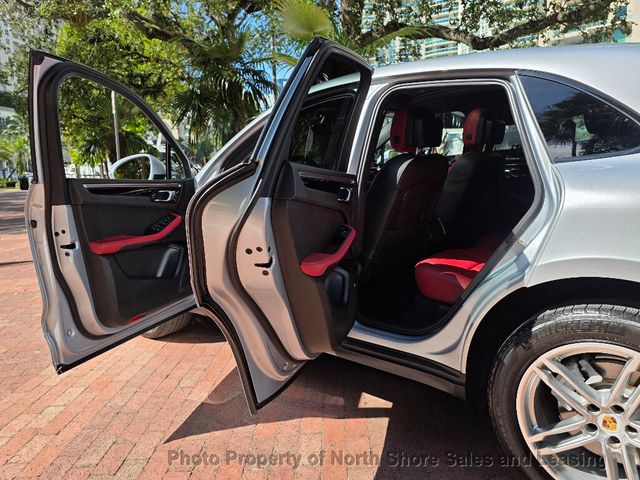 2016 Porsche Macan AWD 4dr S - 22942436 - 42