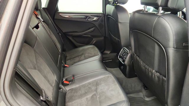 2016 Porsche Macan AWD 4dr S - 23056630 - 21